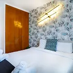 Sunlight By Hello Homes *